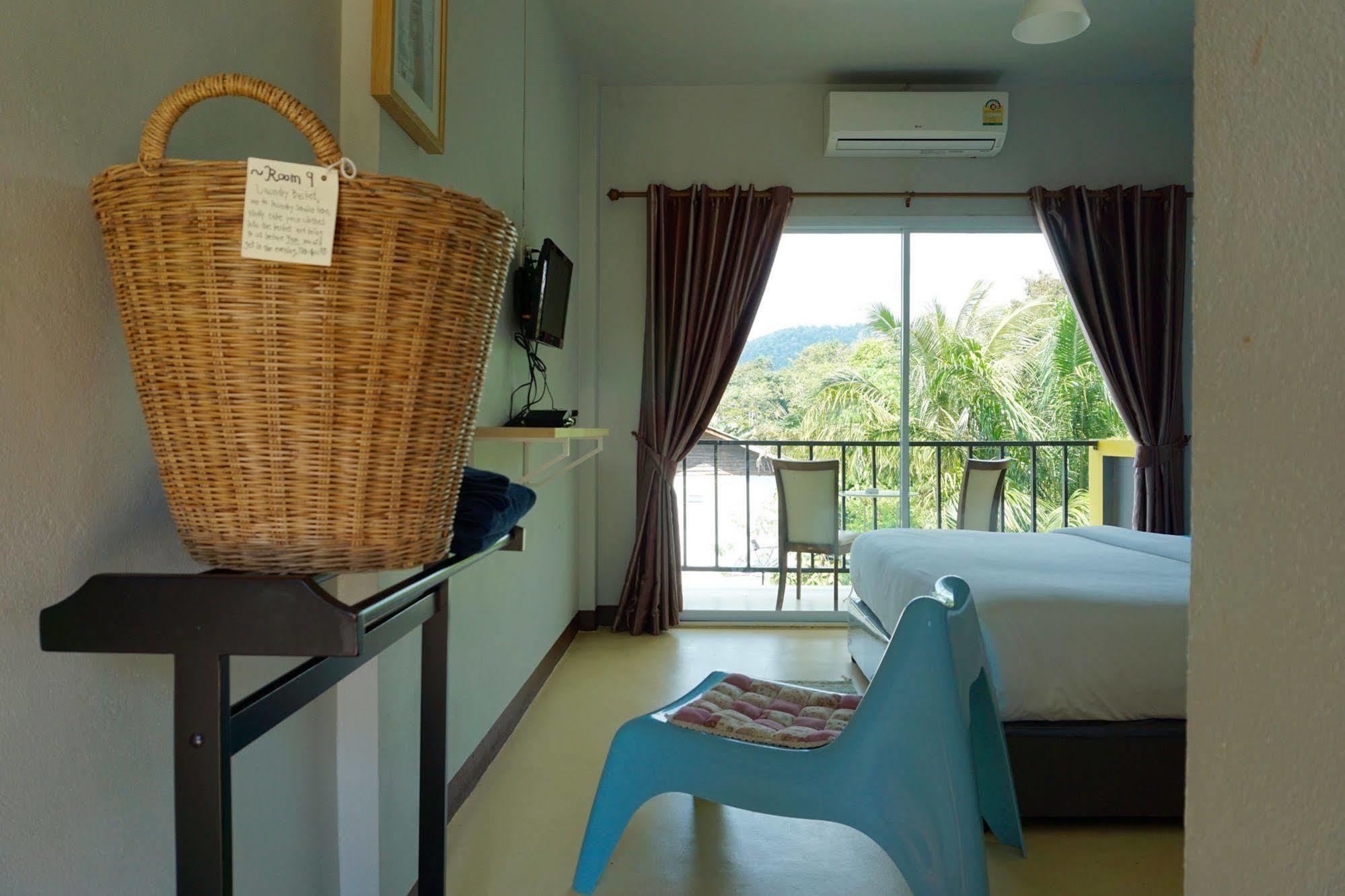 ลม ละ ลันตา Hotel เกาะลันตา ภายนอก รูปภาพ